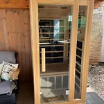 Вилла Noa Jacuzzi & Sauna