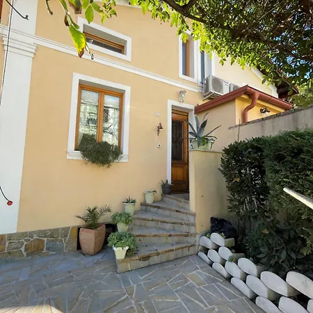 Villa Noa Jacuzzi & Sauna *