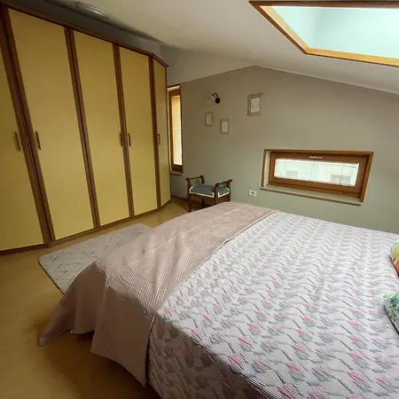 Noa Jacuzzi & Sauna Willa *