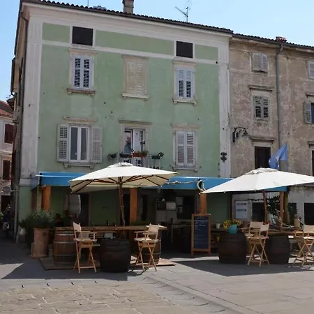 Noa Jacuzzi & Sauna *