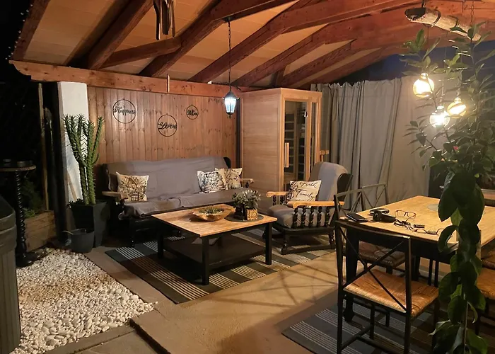 Noa Jacuzzi & Sauna イゾラ